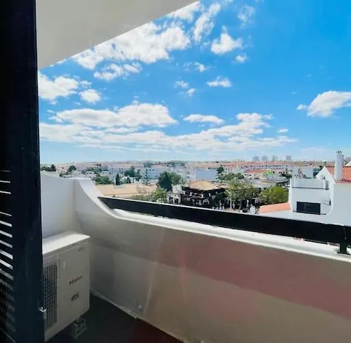 Apartamento T1, Da Oura